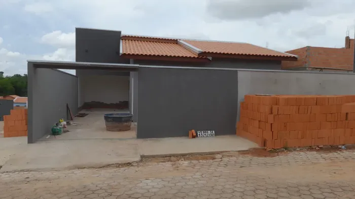 Vende-se casa no residencial Green Park em Ji-Paraná