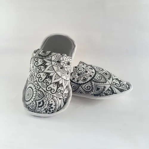 Pantufa Chinelo de Quarto Zen Mandalas Cinza Unissex Estilo e Conforto em Casa - P (35/36)