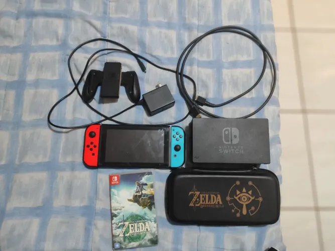 Nintendo Switch com Jogos e Acessórios