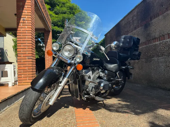 OPORTUNIDADE! Honda Shadow 750 2006 com apenas 28 mil km