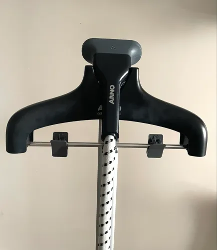 Passadeira a vapor Arno Compact Valet