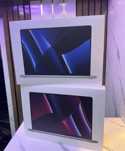 - MacBook Pro 14Pol M2 Pro 16GB - 512GB SSD