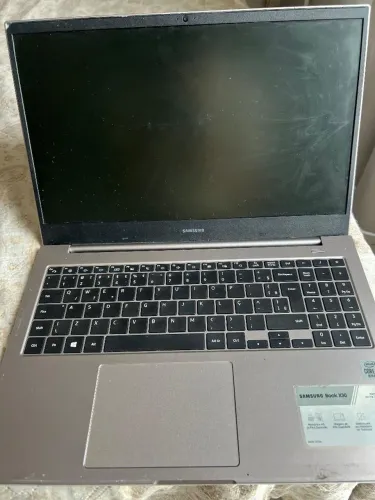 Samsung Book X30