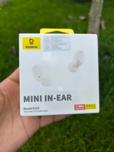 Fone de ouvido Baseus Bowie EZ10 novo 