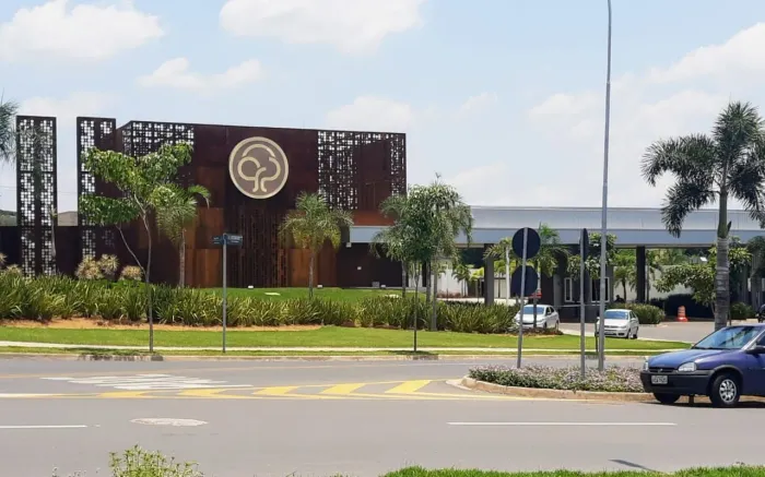 Lote Condomínio 300m² - Aceita carro!
