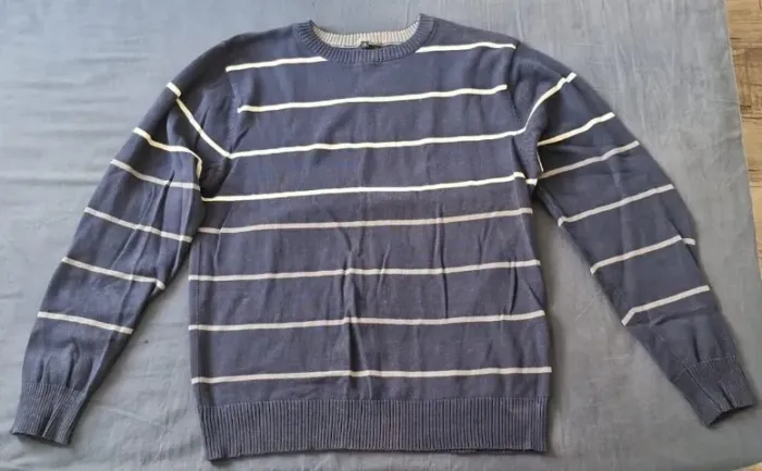 Blusa e camiseta
