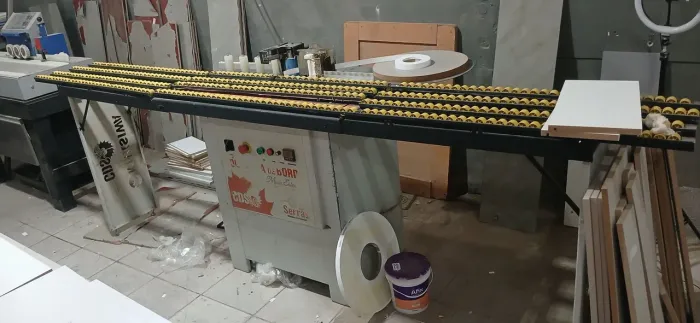Coladeira de borda com mesa extensora