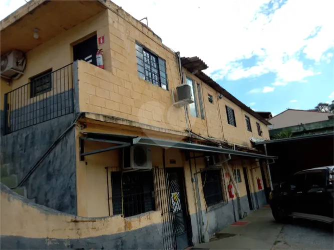 Galpão à venda ou para locação em Luiz fagundes - SP