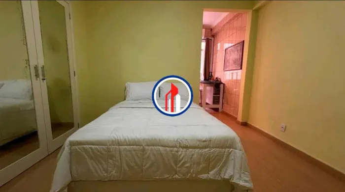Kitnet/Conjugado : / Residencial / Leme
