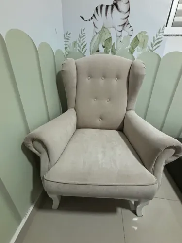 Poltrona de amamentação