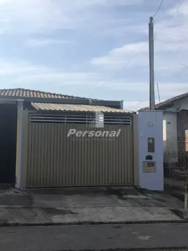 Excelente casa de 2 dormitórios sendo 1 suíte no Bairro Bonfim