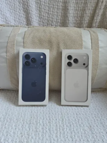 Iphone 17 PRO 256GB azul profundo