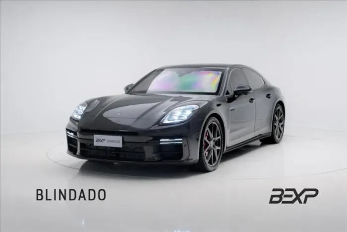 Porsche Panamera Turbo 4.0 (híbrido) 2025
