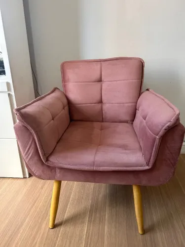 Poltrona Rose Goiaba Moderna - Impecável