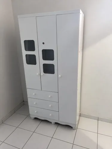 Guarda roupa Infantil