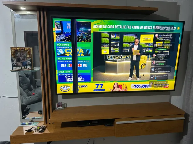 Painel de tv com rack 55º com led