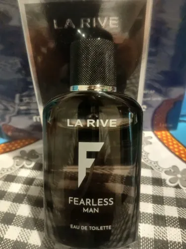 Perfume feaeless la rive 100ml inpirado no Myself de Yves Saint Laurent