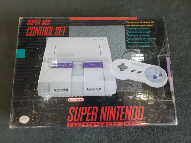 Console Original - Super Nintendo na Caixa (snes) + 2 controles 