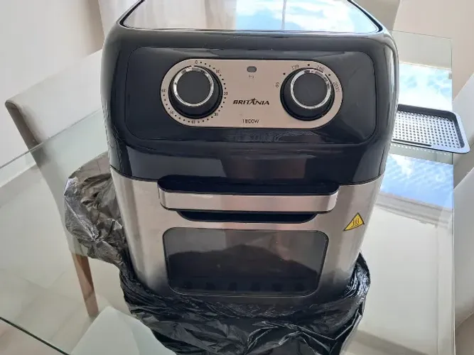 Air fryer Britânia BFR2300P de 12L preto