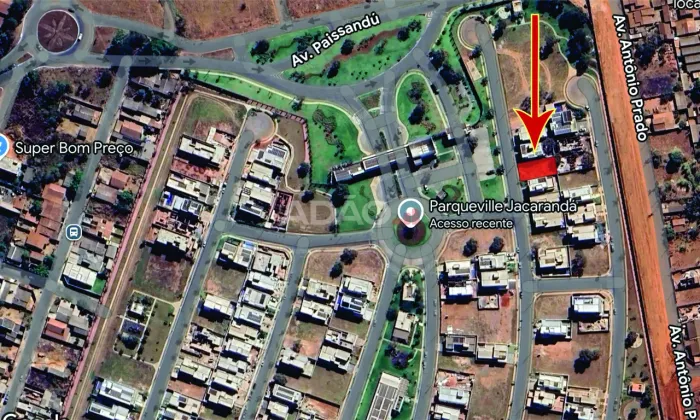 TERRENO NO CONDOMÍNIO PARQVILLE JACARANDÁ