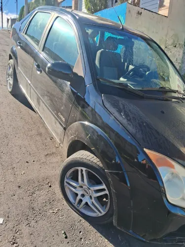 Ford Fiesta Sedan 1.0 8V Flex 4P 2008