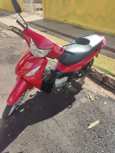Vendo biz 125 partida elétrica, não aceito trocas somente venda.