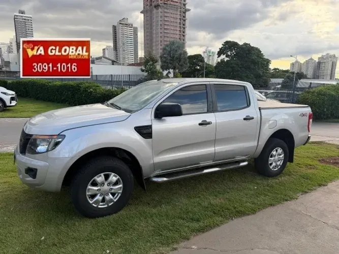 Ford Ranger XLS 3.2 20V 4X4 CD Diesel Aut. 2016