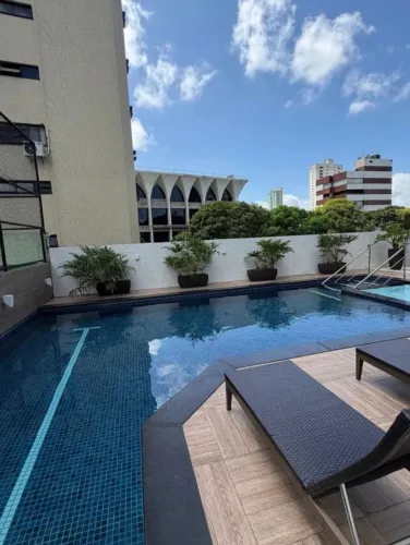 Aluguel, 65m², 2/4 (1 suíte), Nazaré, 01 Vaga, Ed Villa Real, na Av José Malcher