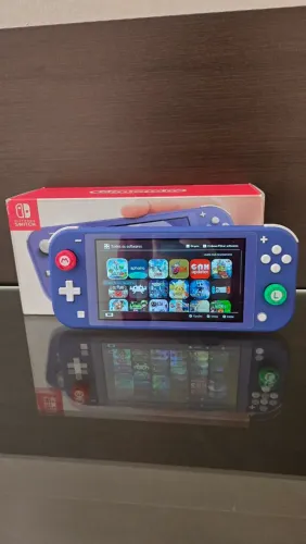 Nintendo Switch Lite Desbloqueado "IMPECÁVEL" Novinho completo com todos acessórios!