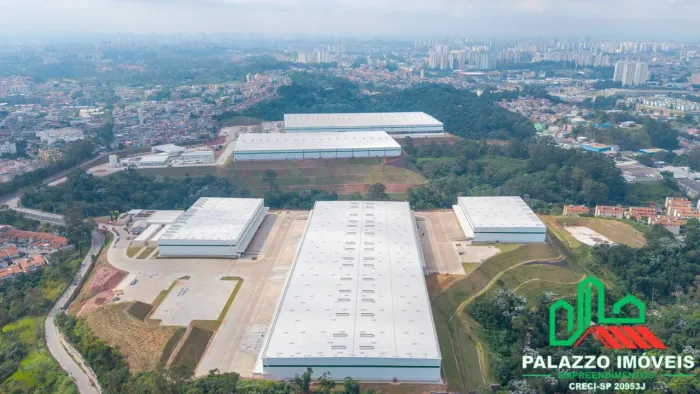 GALPÃO EM CONDOMÍNIO 6.695,64M2 18 DOCAS PÉ DIREITO 12M TABOÃO DA SERRA SP
