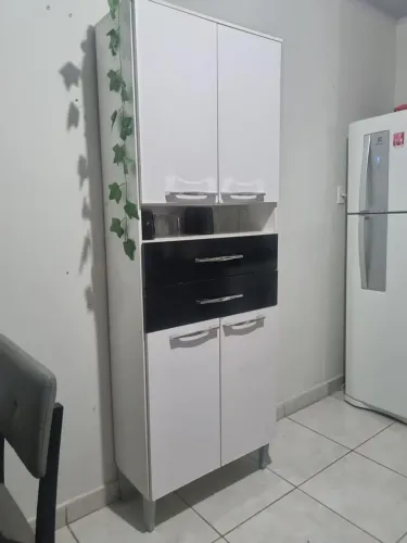 Armário simples para cozinha