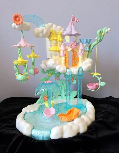 Castelo Flutuante das Fadas Sylvanian Families Calico