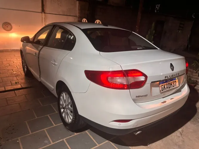 Renault Fluence Sed. Dyn. Plus 2.0 16V Flex Aut. 2018