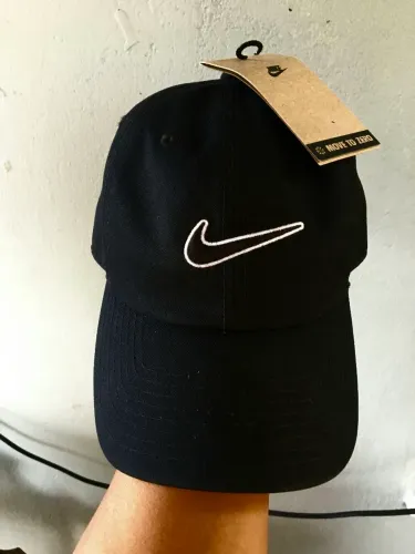 Boné nike swoosh preto original
