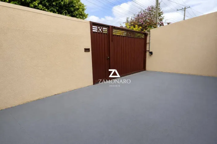 Casa com 2 dormitórios à venda, 131 m² por R$ 270.000,00 - Residencial Nato Vetorasso - Sã