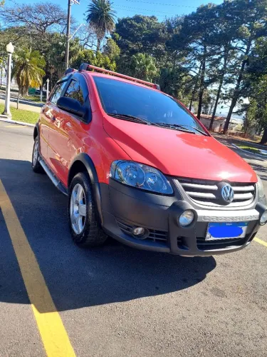 Volkswagen Crossfox 1.6 MI Total Flex 8V 5P 2010