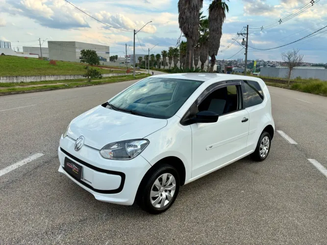 Volkswagen Up! Take 1.0 T. Flex 12V 3P 2015