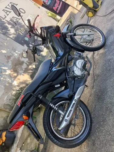 Vendo Honda POP 110 Pneus novos Kit novo