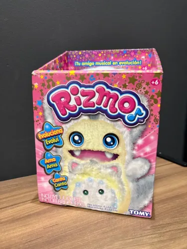 Brinquedo infantil Pelúcia - Rizmo Pelúcia Musical Original Estrela