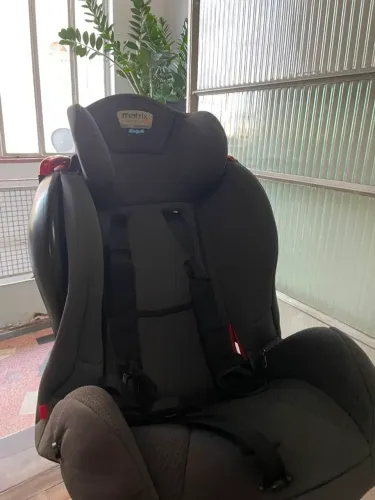 Cadeirinha infantil para carro