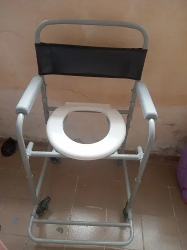 Cadeira para Banho Nova 