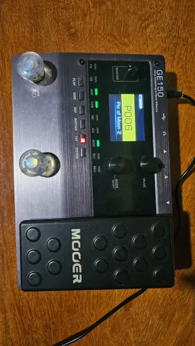 Pedaleira Mooer GE 150