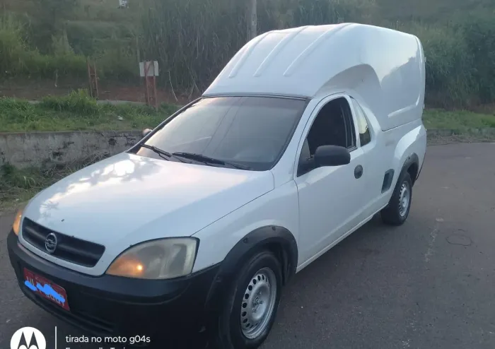 Chevrolet Montana 1.4 8V Conquest Econoflex 2P 2010