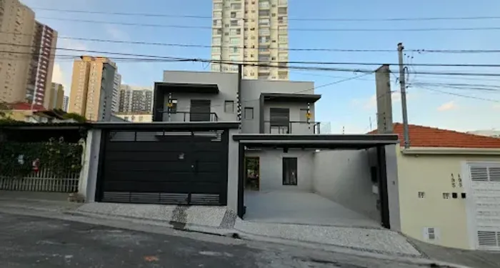 SOBRADO SANTANA, 3 SUÍTES, 2 VAGAS