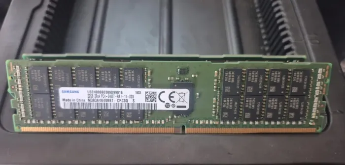 Samsung 32gb pc4 2400t