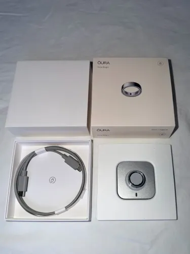 Oura Ring 4 - Original - Tamanho 6 - Apenas 5 meses de uso - Comprado nos EUA
