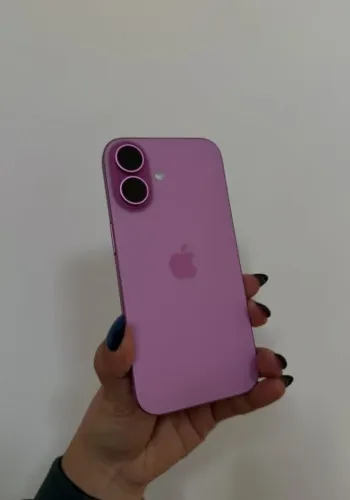 iPhone 16 Rosa 128 GB 6 meses de garantia