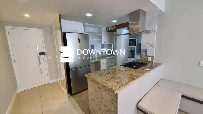 Rua João Lira - Leblon - Alugo | 90 m² com Acabamento Excepcional | 3 Quartos.