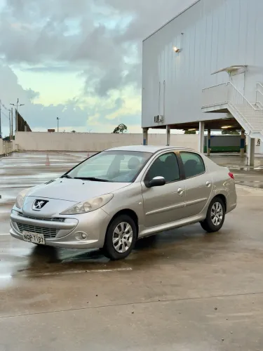 Peugeot 207 Sed. Passion XR Sport 1.4 Flex 8V 4P 2010