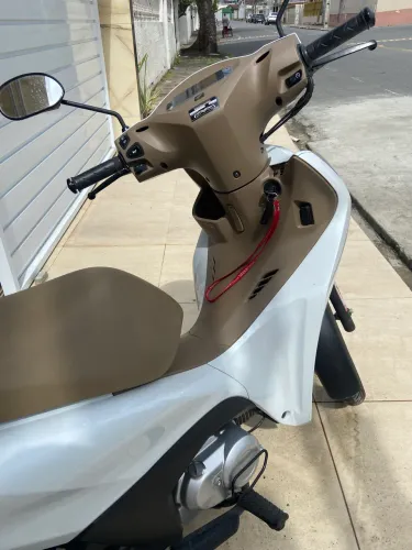 Honda biz